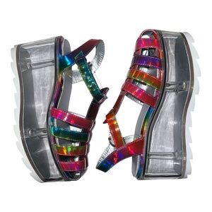 YRU qloud charriot Holographic platform sandals.
